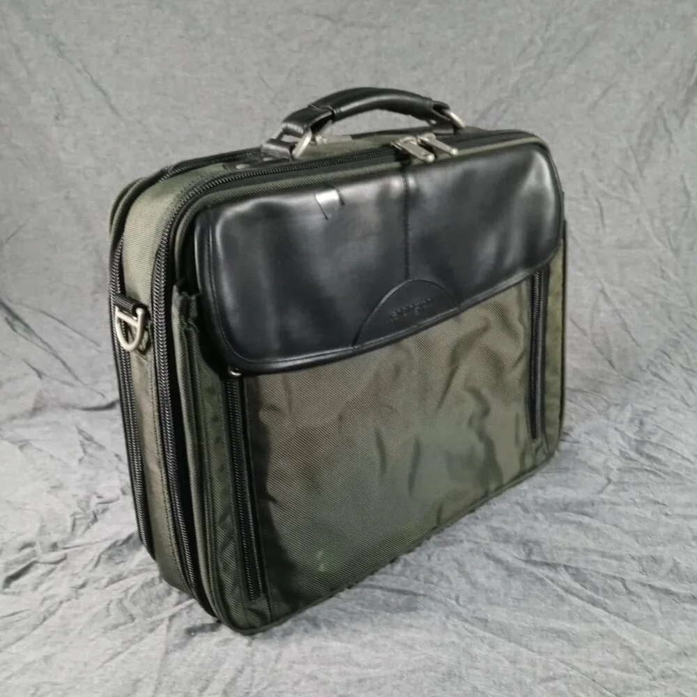 Kensington Green Professional Heavy Duty Computer/ Laptop/ Tablet Messenger Bag
